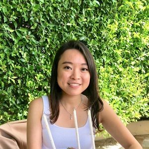 Meet your Posher, Felicia